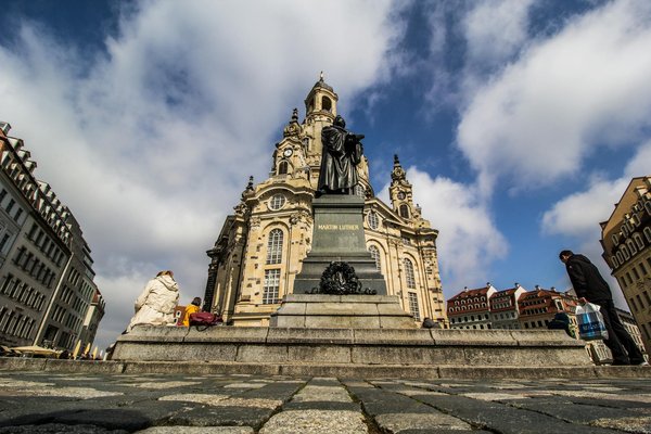 Your Ultimate Guide to Exploring Portsmouth"s Historic Naval Dockyards and Museums